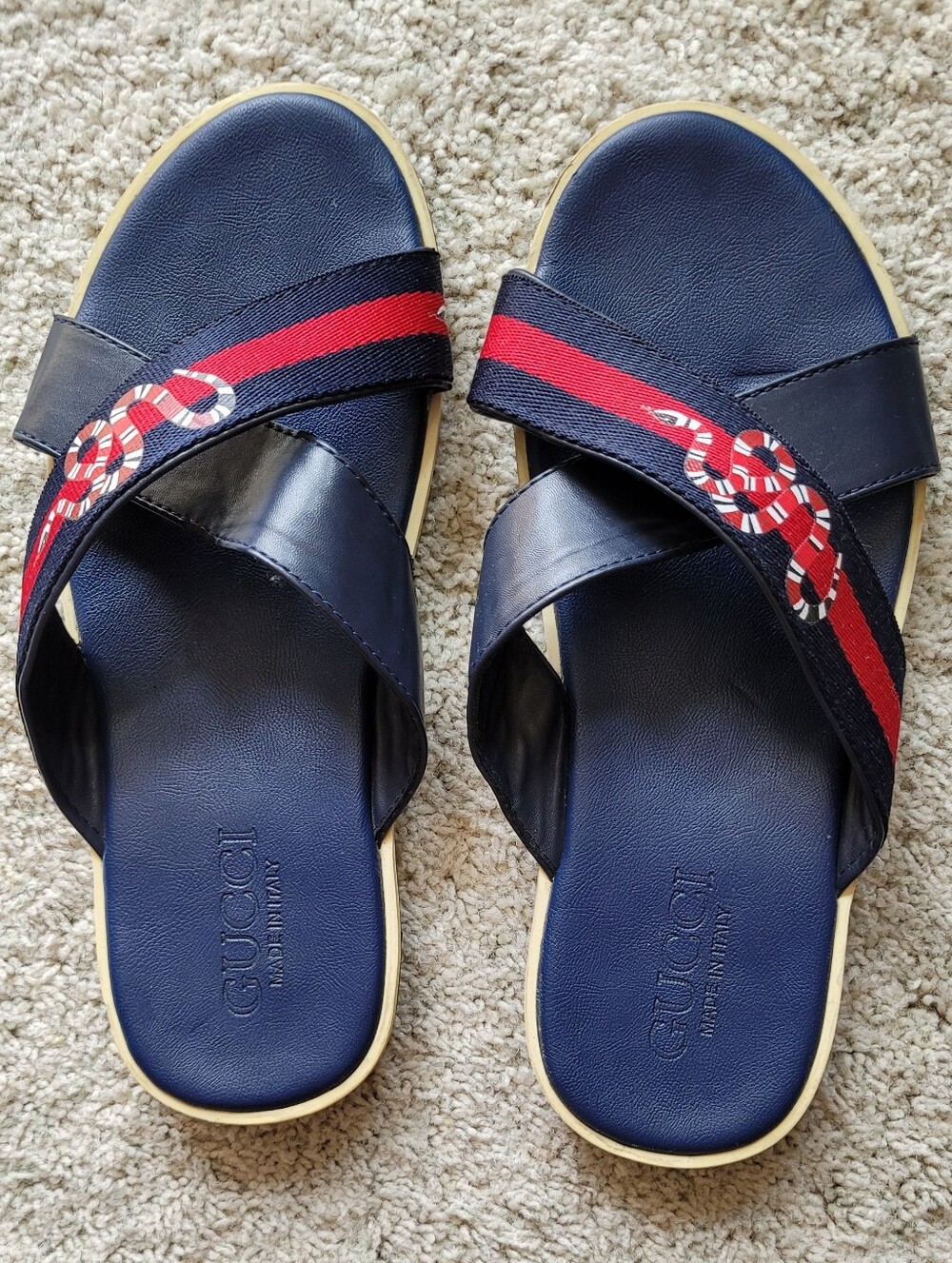 Gucci Navy Leather Sandals Red Accents & Snake Emblem Very Good Condition